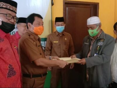 Kakan Kemenag Kab. Langkat Hadiri Penyerahan SK Kepengurusan Baznas Kab. Langkat