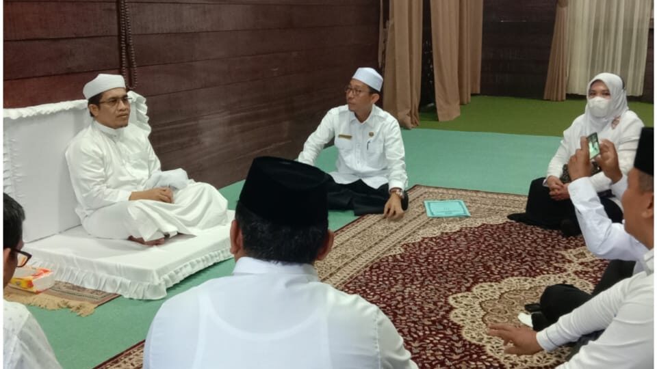 You are currently viewing Kemenag Langkat Silaturrahim Dengan Tuan Guru Babussalam