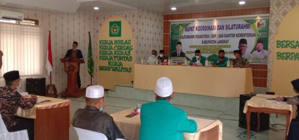 You are currently viewing Kemenag Langkat gelar Rakor dan Silaturahmi  dengan Badan Silaturahim Pesantren (BSP) Sumut