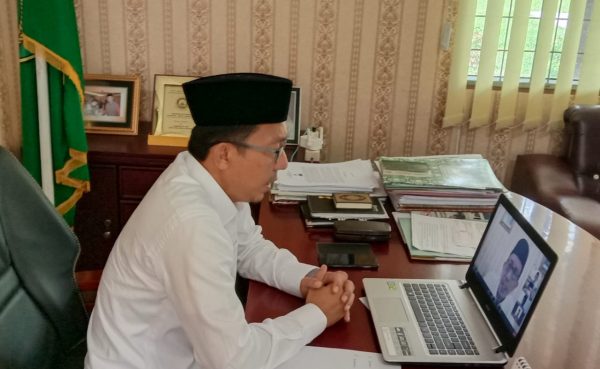 You are currently viewing Kakan Kemenag Langkat Pimpin Rapat  Koordinasi Persiapan Pelaksanaan Idul Adha 1442 H/2021 M dengan para  Kepala KUA Kecamatan dan Penyuluh Agama Islam