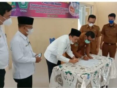 Kemenag Langkat Lakukan Penandatanganan Perjanjian Kerja Sama Dengan Disdukcatpil Langkat