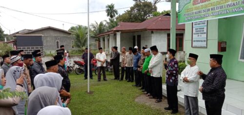 You are currently viewing Kakan Kemenag Langkat lepas Tim Road To Dakwah ke Namo Sialang Batang Serangan