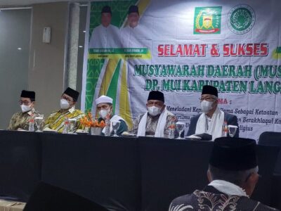 Kakan Kemenag Langkat Hadiri Musda IX MUI Langkat Di Hotel Saka Medan