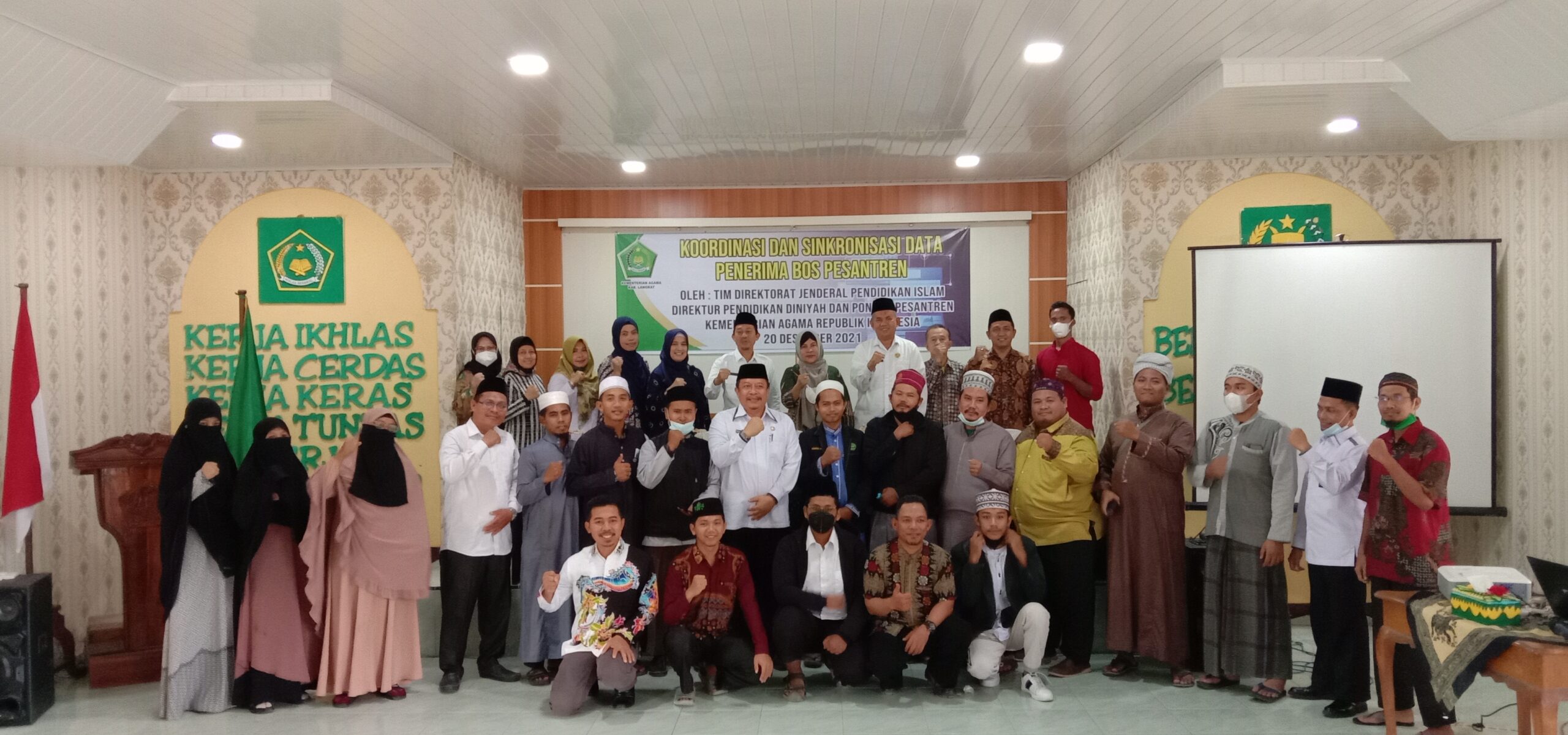 You are currently viewing Kemenag Langkat Gelar Koordinasi dan Sinkronisasi Data Penerima Bos Pesantren