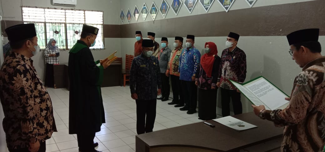 You are currently viewing Kakan Kemenag Langkat Lantik Pejabat Fungsional Penghulu Muda : ini Adalah Amanah