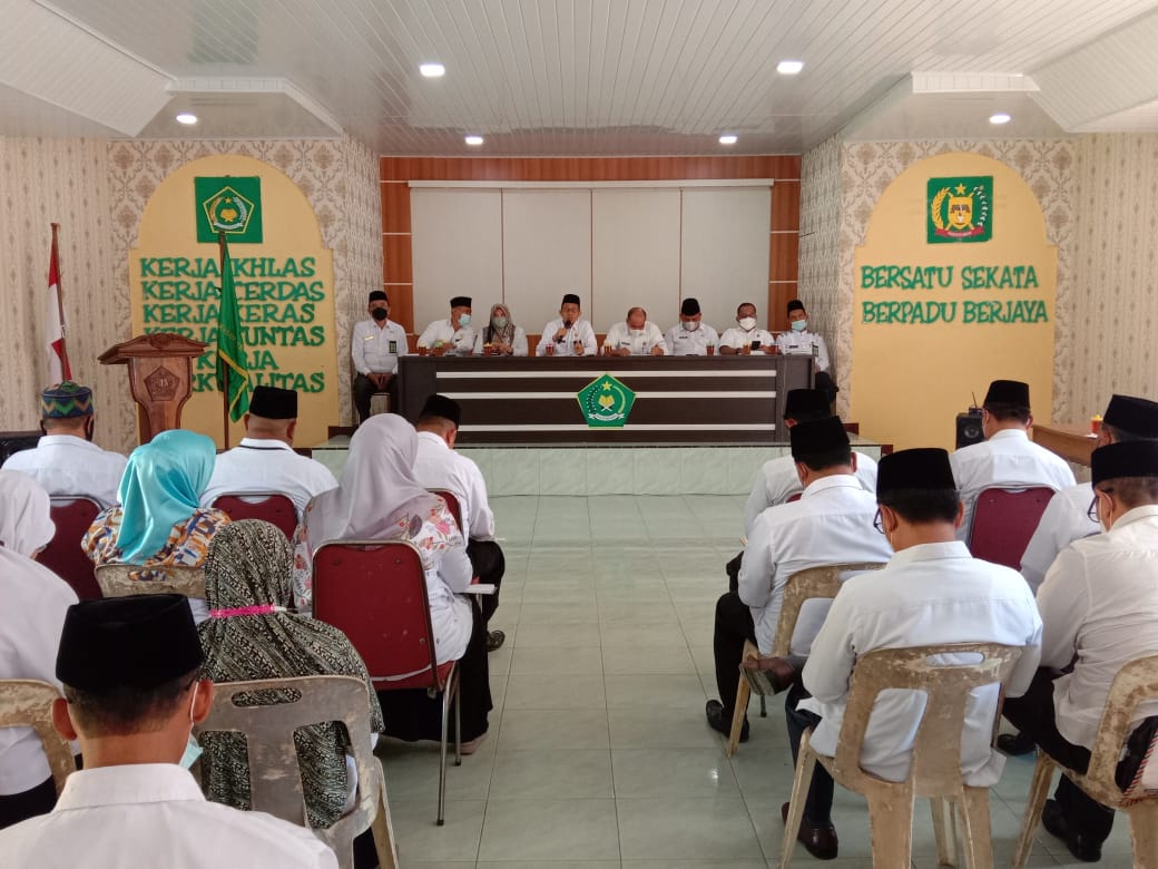 You are currently viewing Membangun Komitmen Bersama, Kemenag Langkat Gelar Rapat Koordinasi Perdana Tahun 2022