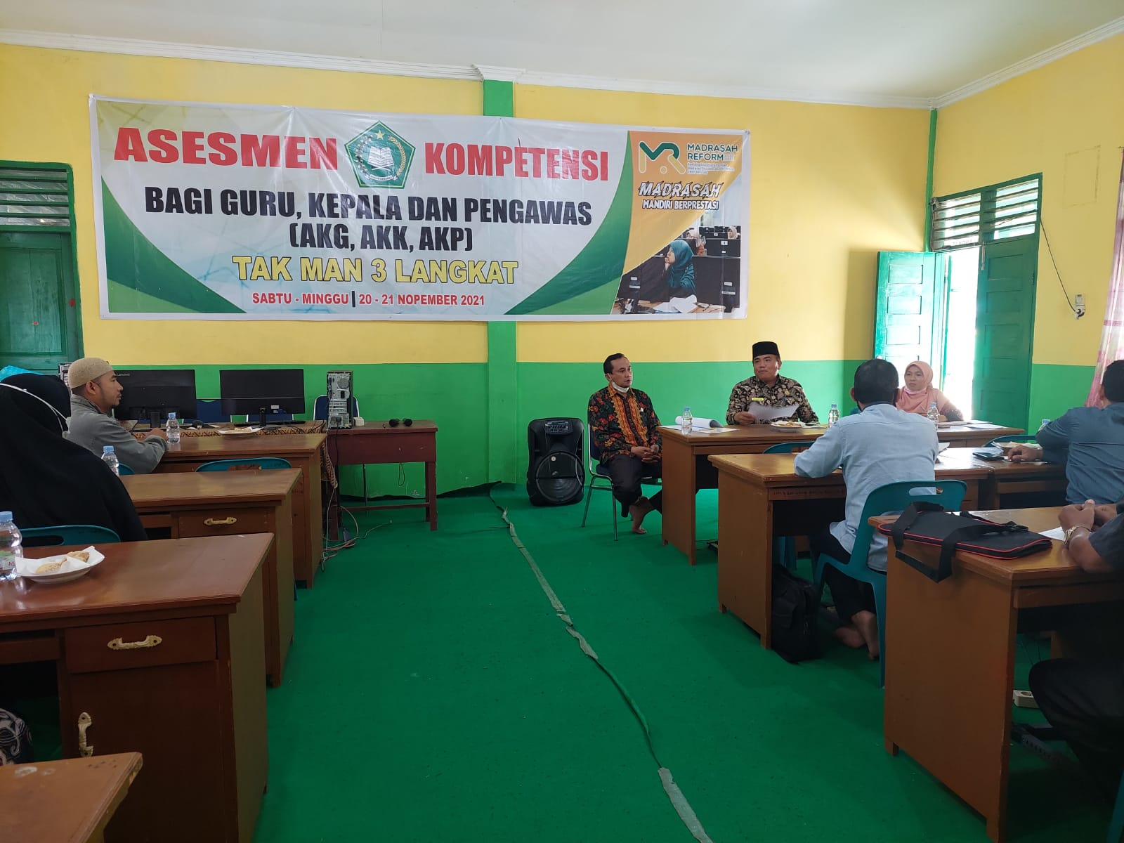 You are currently viewing Bahas Persiapan Ujian Madrasah, MAN 3 Langkat Gelar Rapat Bersama Madrasah se-KKM