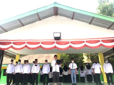 MAN 3 Langkat Gelar Upacara, Pembina Sampaikan Empat Pilar Pendidikan Menurut Unesco