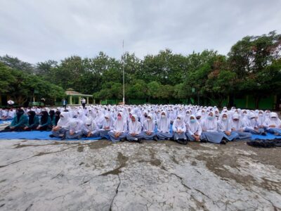 MAN 3 Langkat Rutinkan Pembacaan Dzikir dan Shalawat Bersama