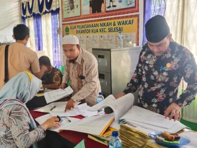 Seksi Bimas Islam Kemenag Langkat Lakukan Monev dan Supervisi Tiga KUA Kecamatan