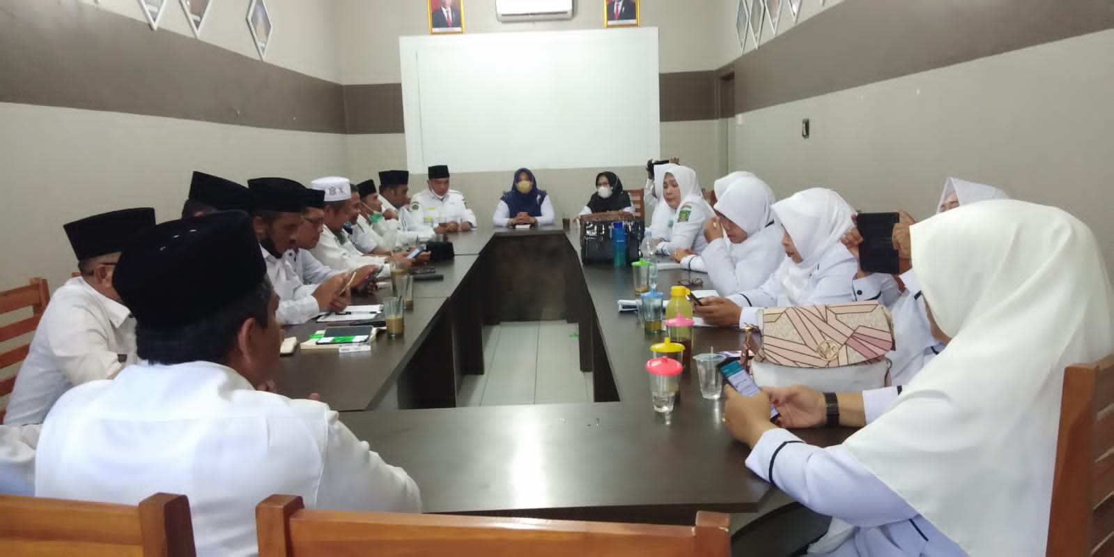 You are currently viewing Seksi Penmad Kemenag Langkat Gelar Rakor Kepala Madrasah Negeri