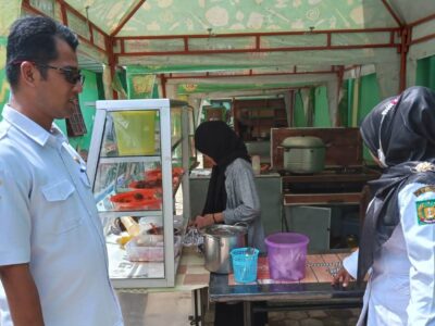 Izin Dibuka, Ka.MAN 2 Pantau Kesiapan dan Kebersihan Kantin Madrasah