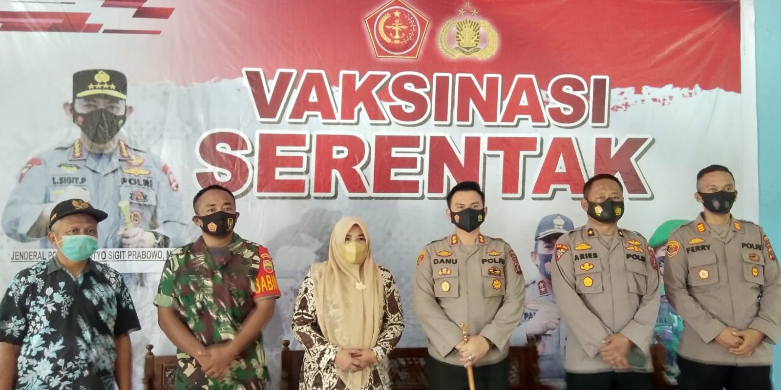 You are currently viewing Kasi Penmad Menghadiri Vaksinasi Serentak TNI-Polri