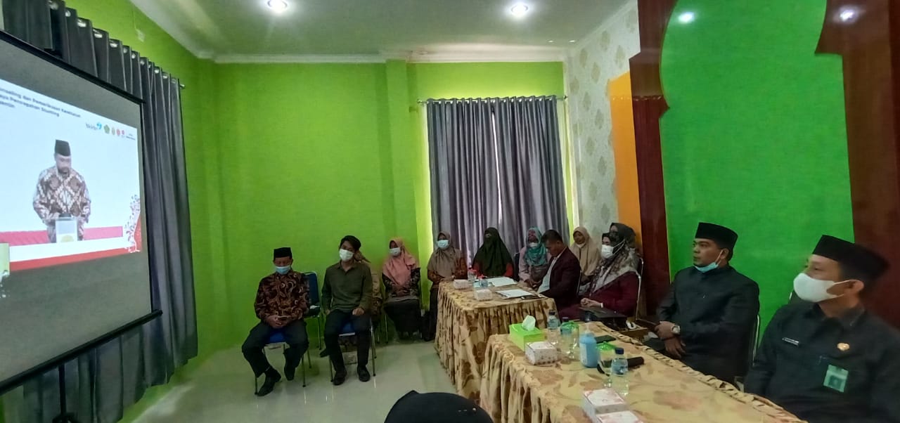 You are currently viewing Kakan Kemenag Langkat Saksikan Launching Program Pendampingan, Konseling dan Pemeriksaan Kesehatan Catin