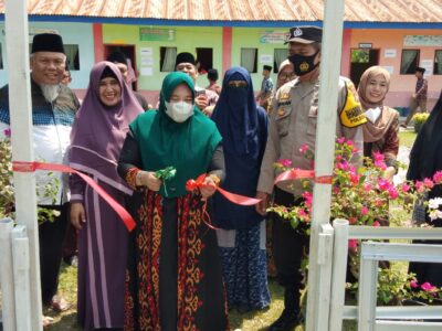 Wakili Kepala Kantor, Kasi Penmad Resmikan Ruang Baca/Tahfidz di Yayasan Al-Hidayah.