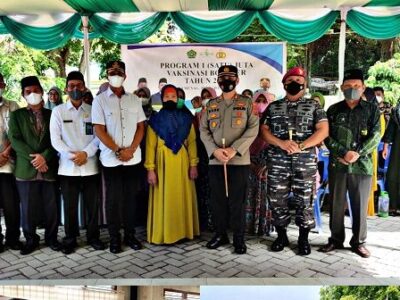 Giat Kolaborasi Kemenag Kab. Langkat bersama Polres Langkat dan PCNU Langkat Gelar vaksinasi booster serentak