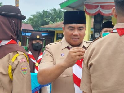 Kamad MAN 3 Langkat Lantik Pramuka Bantara Ambalan Tengku Amir Hamzah-Malahayati