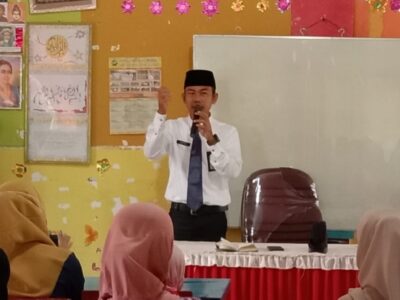 Hadapi Tahun Ajaran Baru, MIN 9 Langkat Gelar Sosialisasi Pembelajaran Berbasis Digital