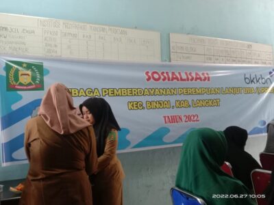 Staf Bimas Islam Kemenag Langkat, Hadiri dan Narasumber Pembinaan Keagamaan pada Lansia