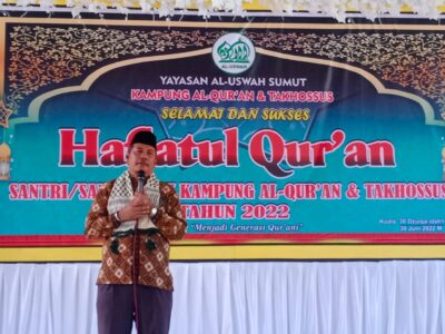 Ka. KUA Kuala Hadiri  Wisuda Haflatul Qur’an Pesantren Al Uswah