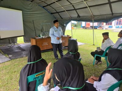 Isi Pelatihan BKPRMI,  Kakan Kemenag Langkat Sampaikan Materi Bela Negara Dalam Perspektif Islam