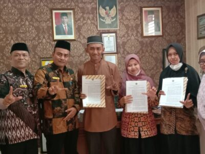 Empat Penyuluh Non PNS Kemenag Langkat Terima SK PAW