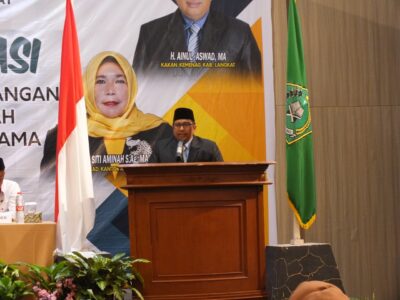 Selesaikan Rakor Madrasah, Kakan Kemenag Langkat Tutup Acara Secara Resmi.