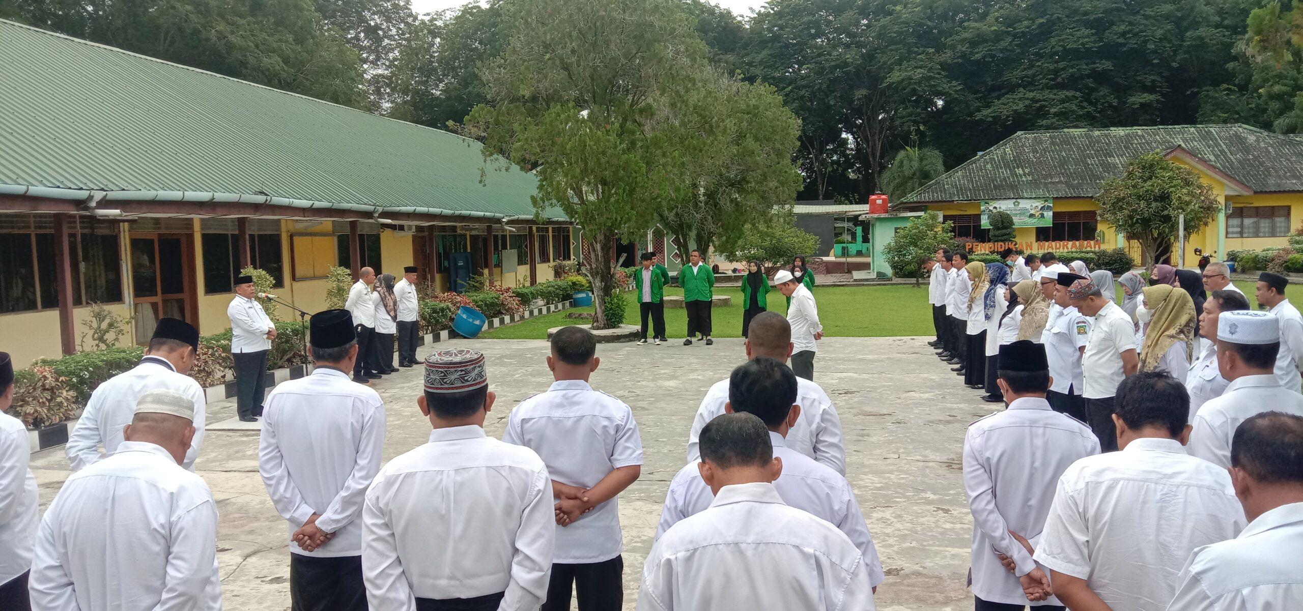 You are currently viewing Kasi PHU Kemenag Langkat, Beri Pembinaan Apel Pagi