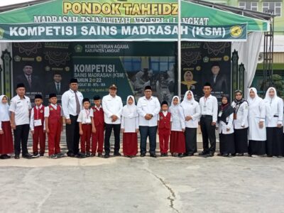 Buka KSM, Kakan Kemenag Langkat Harapkan Siswa Terbaik Mewakili Kabupaten Langkat di Tingkat Provinsi dan Nasional