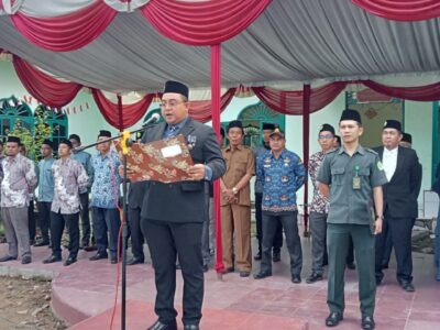 Wakili Kakan Kemenag Langkat, Kasubbag TU Ikuti Upacara HUT RI ke 77 di Ponpes Ulumul Quran