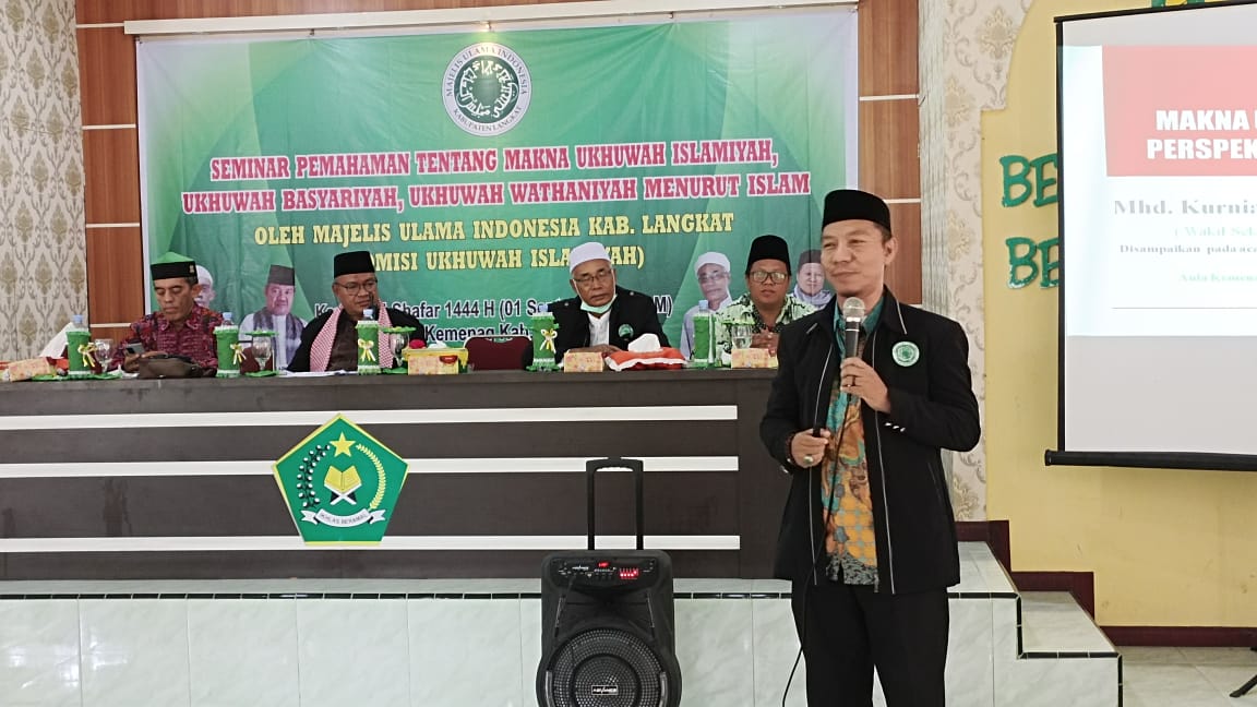 You are currently viewing Jadi Narasumber, Ka. KUA Salapian Sampaikan Ukhuwah Merupakan Simbol Kekuatan Ummat Yang Dapat Melapangkan Rizki dan Keberkahan Dalam Umur