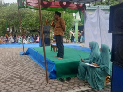 Hadiri Pengajian Al Hidayah, Ka. KUA Wampu Sampaikan Sambutan