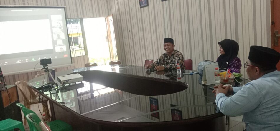 You are currently viewing Kakan Kemenag Langkat Ikuti Rakorda Ke-II BAN SM Provsu