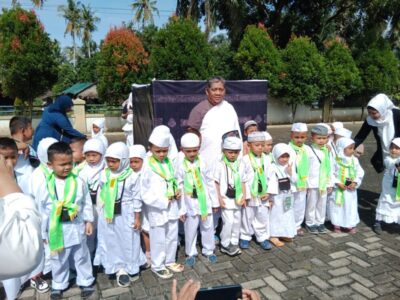 Ka. KUA Sei Bingai Pembimbing Praktik Manasik Haji Usia Dini