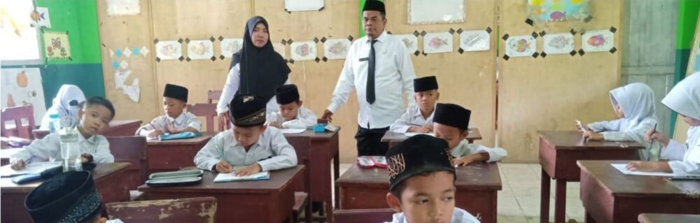 You are currently viewing Ukur Kemampuan Siswa, MIN 1 Langkat Laksanakan UAS