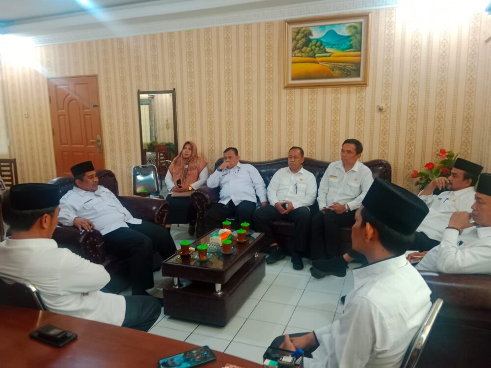 You are currently viewing Kakan Kemenag Langkat Pimpin Rapat Koordinasi Bersama Para Kasi, Bahas Rencana dan Tahapan Pelaksanaan Anggaran 2023