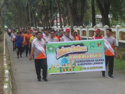 Jalan Sehat Kerukunan Kemenag Langkat Wujud Nyata Moderasi Beragama