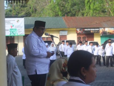 Pembina Apel Gabungan, Kakan Kemenag Langkat Ajak Wujudkan Kerukunan Umat & Sukseskan Prog. Kemenag