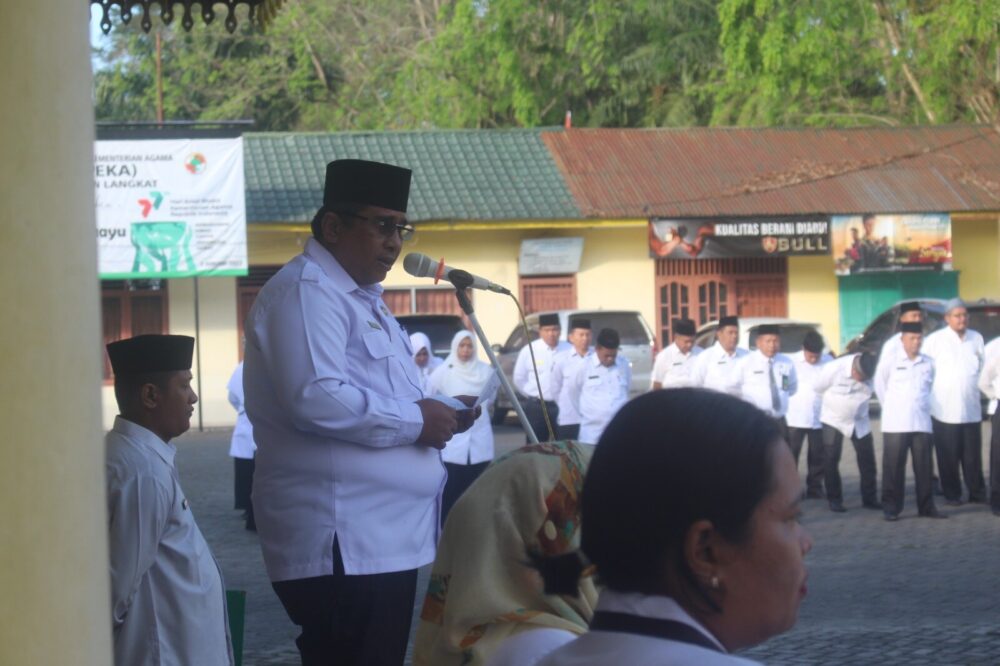 You are currently viewing Pembina Apel Gabungan, Kakan Kemenag Langkat Ajak Wujudkan Kerukunan Umat & Sukseskan Prog. Kemenag