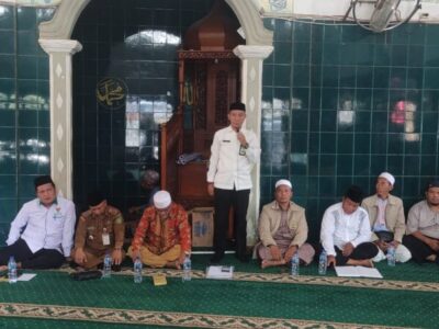 Ka. KUA Salapian Bersama BAZNAS Langkat Sosialisasikan Sadar Zakat UPZ Masjid Mushola Se Kec. Salapian