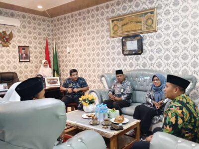 Kabid Penmad Kanwil Kemenag Sumut Memeriksa Kinerja Kepala MAN 2 Langkat