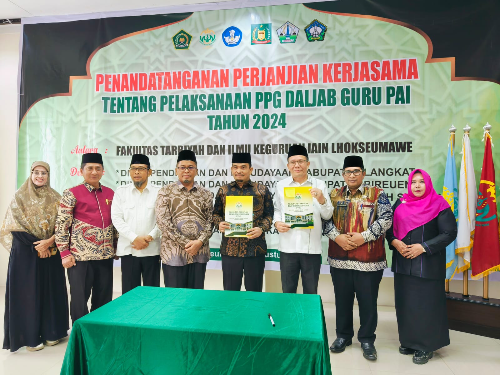 You are currently viewing Kemenag Langkat Laksanakan Penandatanganan Perjanjian Kerjasama PPG Daljab Guru PAI Tahun 2024